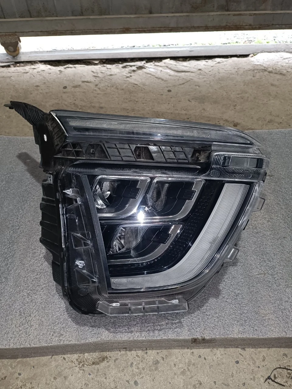Фара LED Hyundai Creta 92102BW110, передняя правая