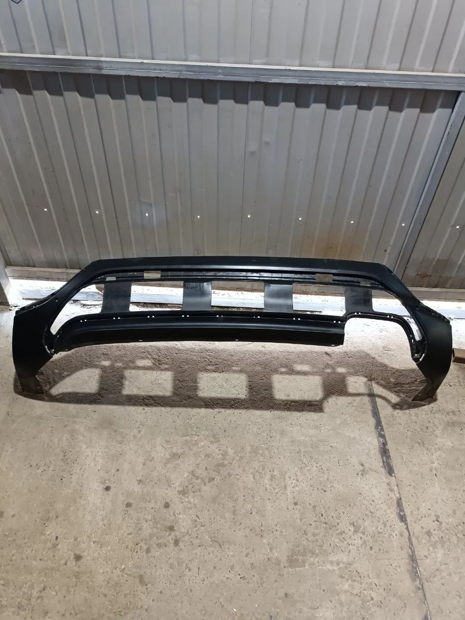 Юбка бампера Hyundai Santa Fe 4 86612S1000, задняя