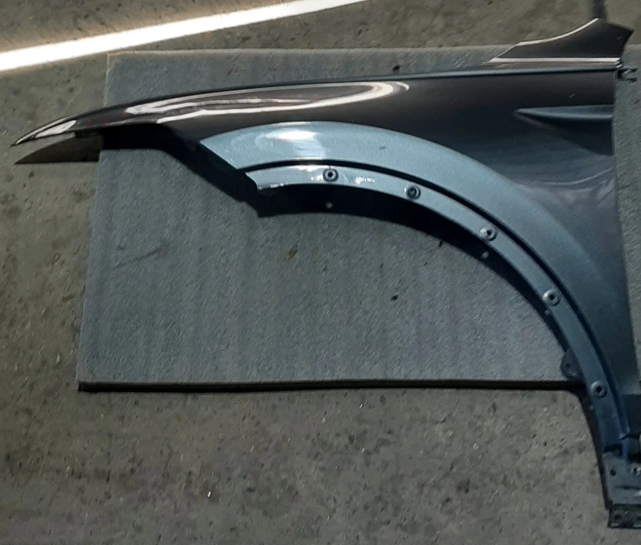 Крыло Volkswagen Tiguan 2 5NA821105F, переднее левое