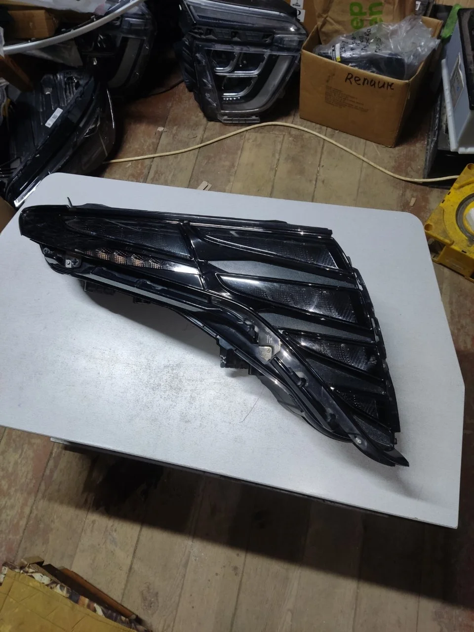 Дневной ходовой огонь Hyundai Tucson 4 2023 92208N9100, передний правый