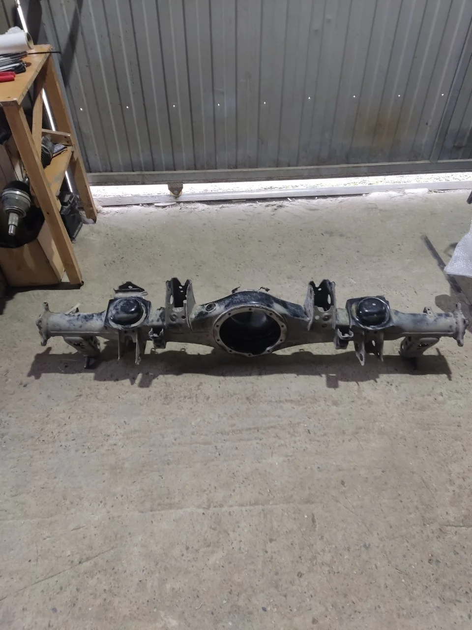 Чулок моста Toyota Land Cruiser 2019 4211060A62, задний