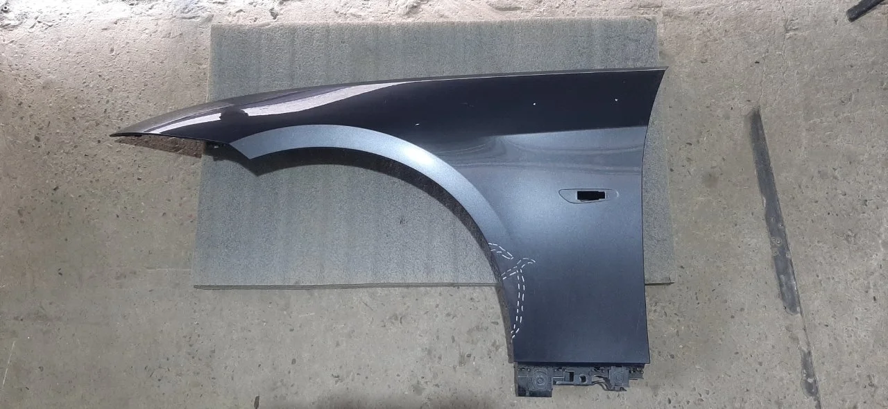 Крыло BMW 3 E92/E93 41357146065, переднее левое