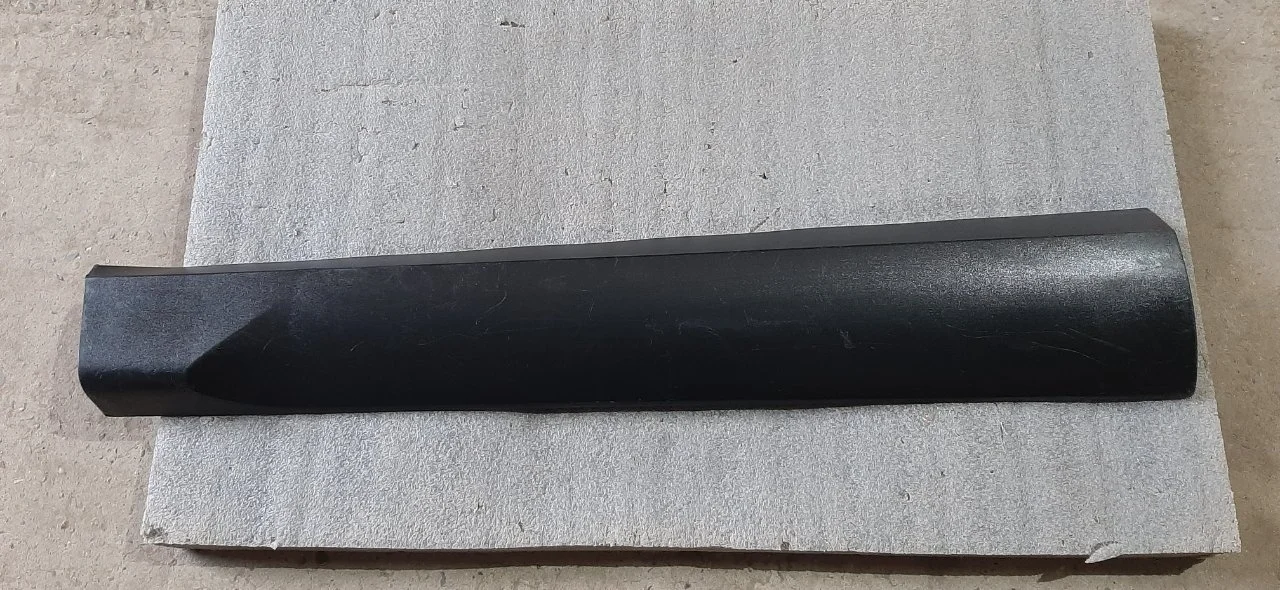 Накладка двери Hyundai Tucson 4 87721N9000, передняя левая