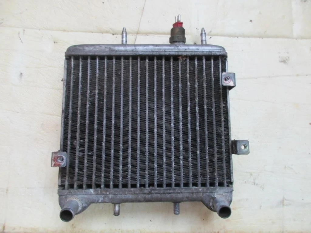 Радиатор дополнительный Mercedes-Benz