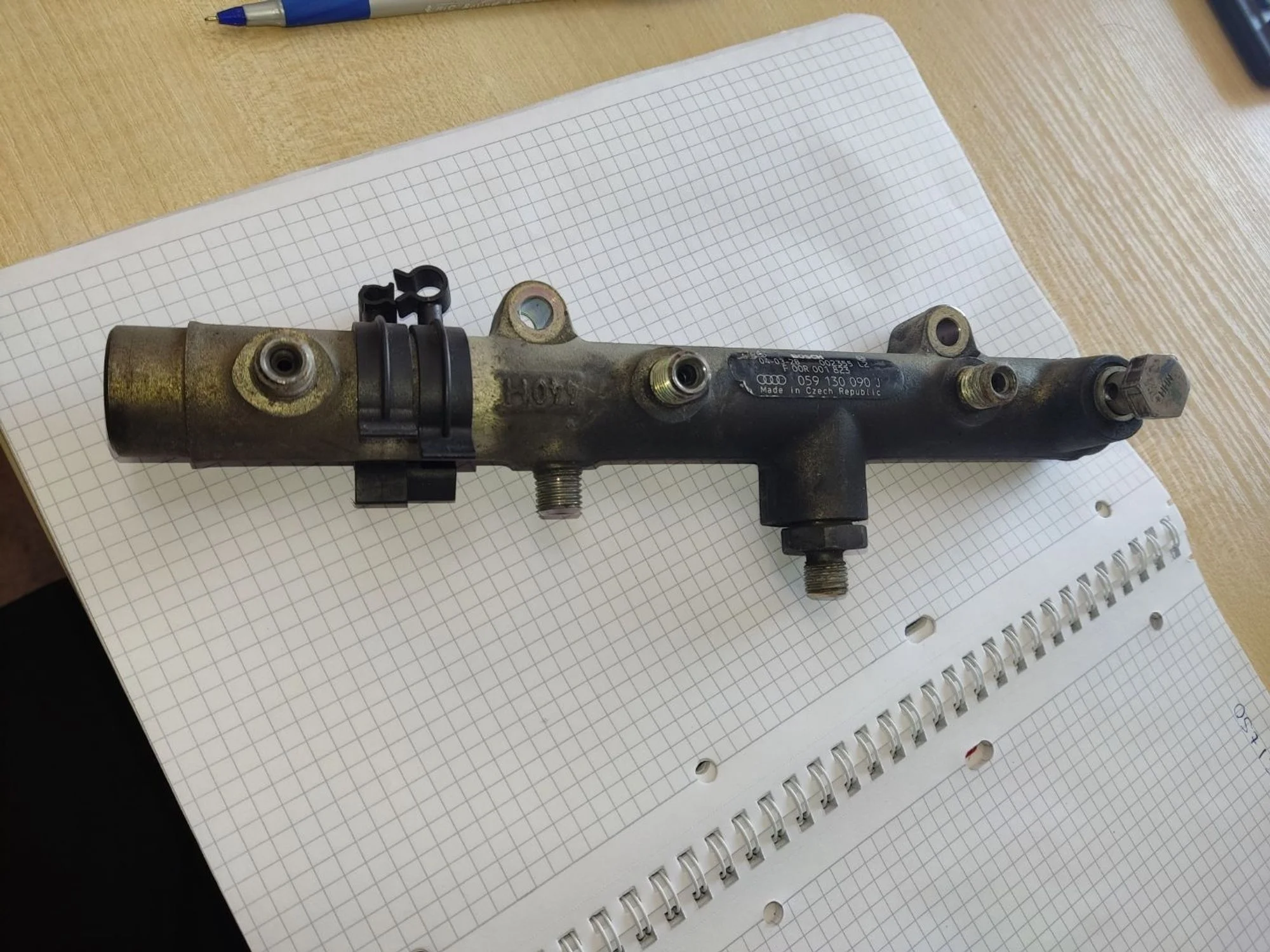 Рейка топливная Volkswagen Touareg, I рестайлин...