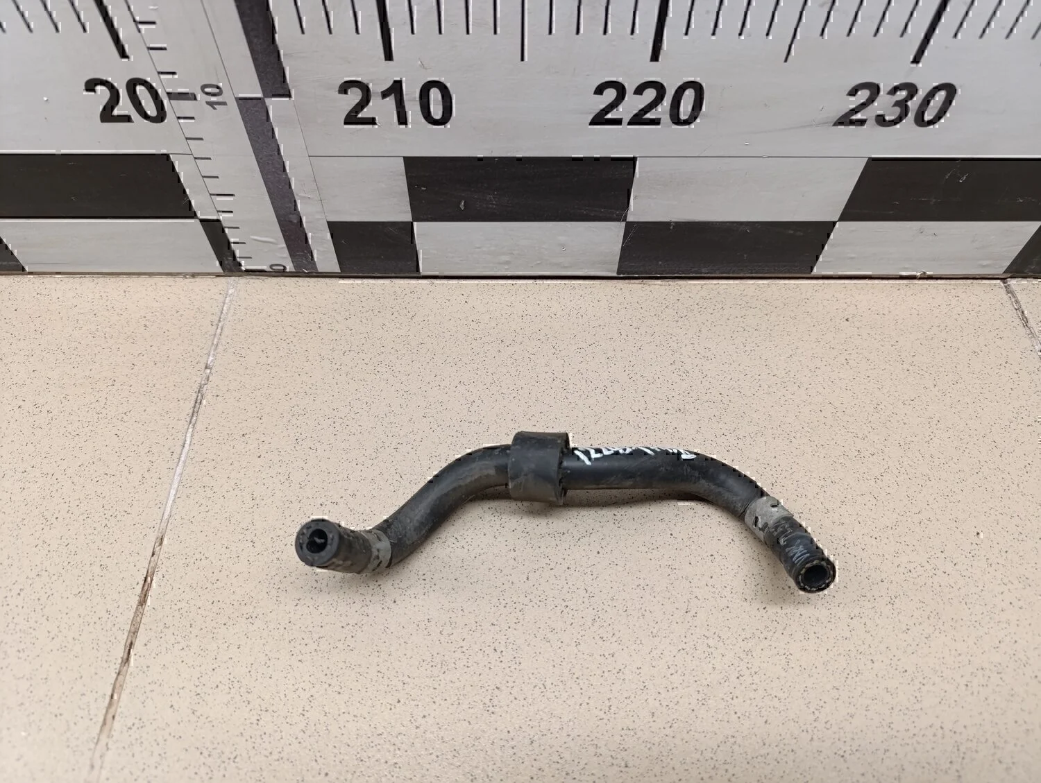 Трубка топливная Octavia (A7) 2013>