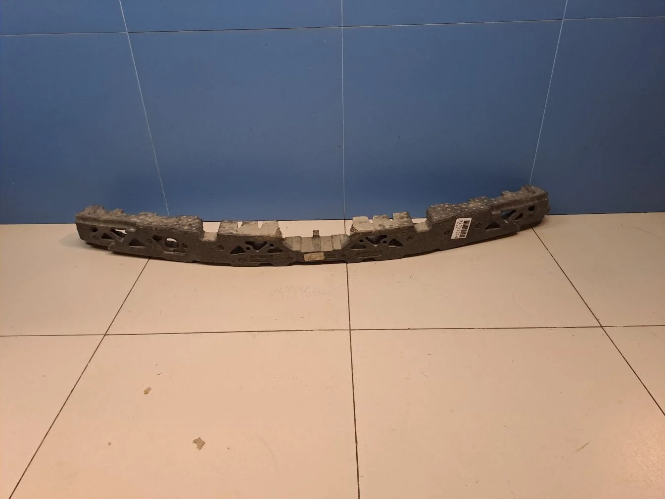 Наполнитель переднего бампера для BMW 5 F10 2009-2017