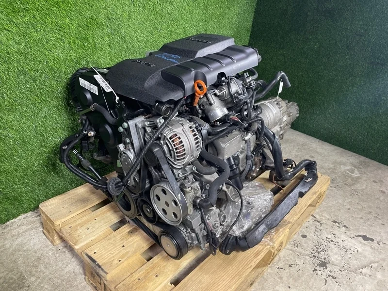 Двигатель из Японии Audi A4 2005 06D100031JX B7 BGB 2.0T