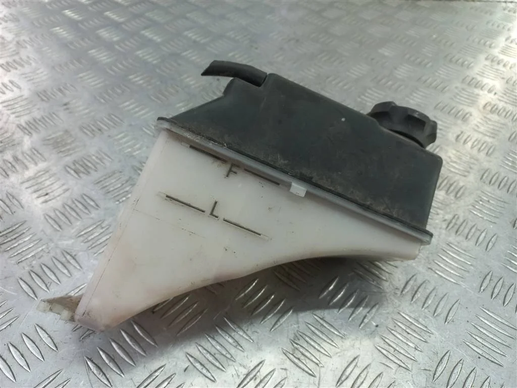 Бачок расширительный Hyundai GETZ I (2002—2005) I