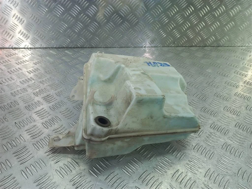 Бачок омывателя FORD Focus III (2011—2015)