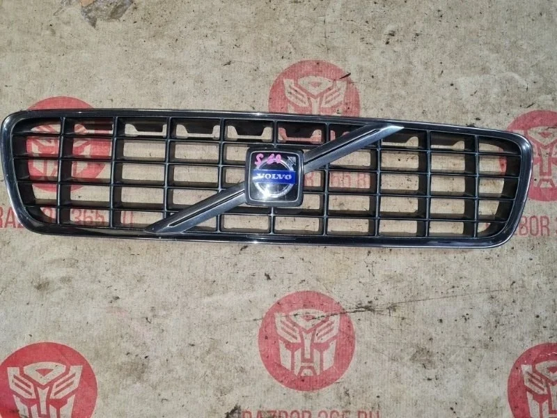 Решетка радиатора VOLVO S60 2002 RS