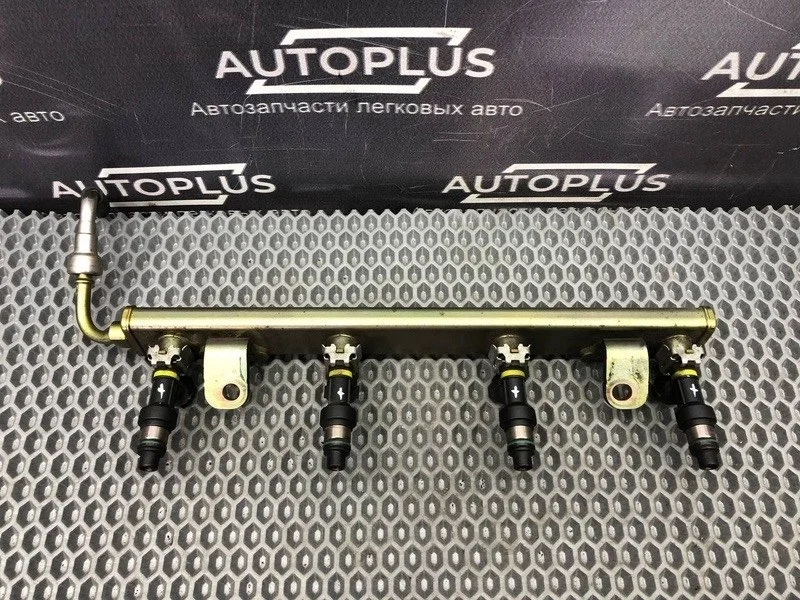 Топливная рейка Nissan Qashqai 2010 17520EE30B КРОССОВЕР MR20DE