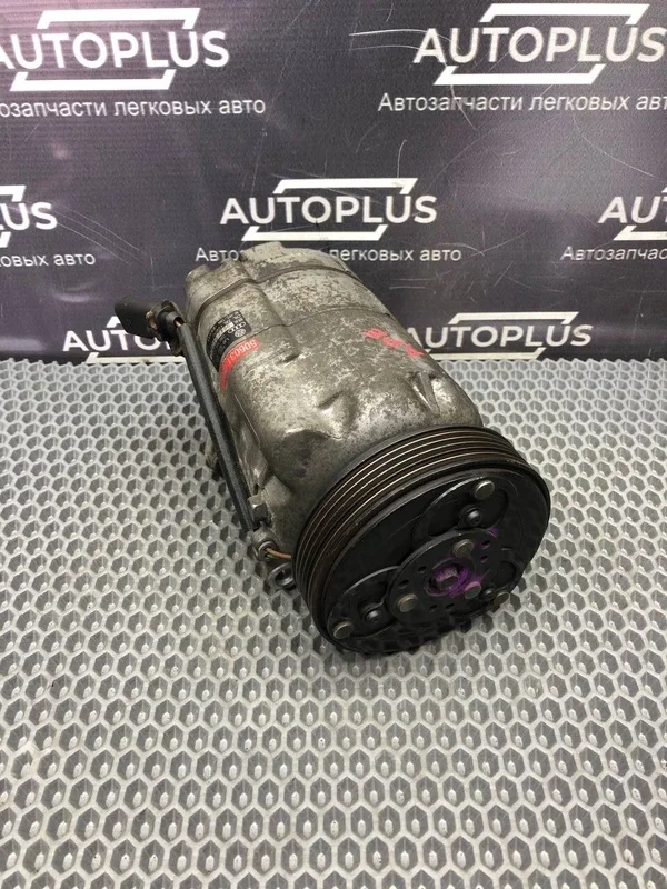 Компрессор кондиционера Volkswagen Bora 2002 1J0820803G СЕДАН APE