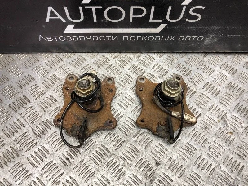 Цапфа Peugeot 307 2005 517640 ХЭТЧБЕК 1.6 NFU (TU5JP4), задняя