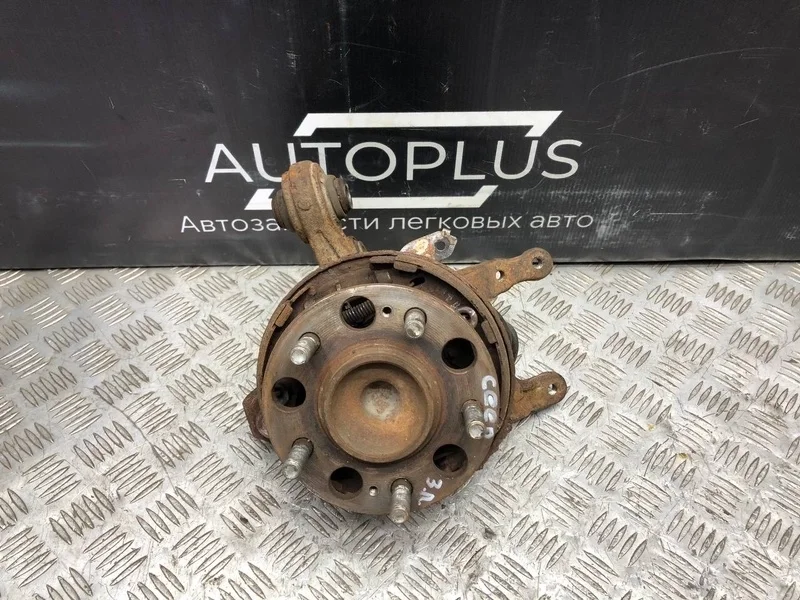 Кулак со ступицей Kia Ceed 2011 527101H000 ED УНИВЕРСАЛ G4GC, задний левый