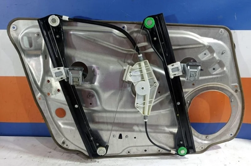 Стеклоподъемник Mercedes-Benz C-Class 2007-2015 A2127201679 W204, передний правый