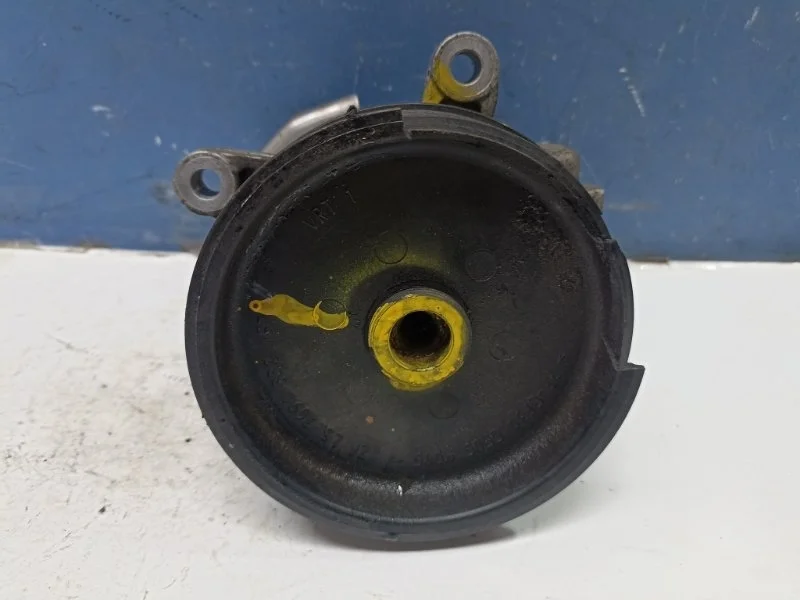 Насос ГУР Mercedes-Benz M-class W164 A0044668301 3.0CDI M276