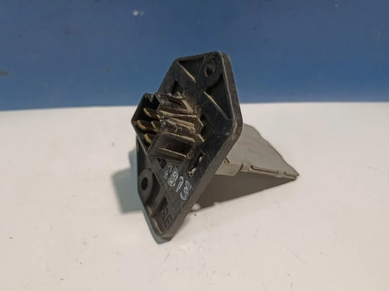 Реостат печки Kia Rio 3 971281R000