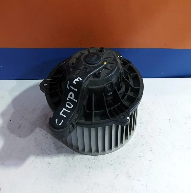 Моторчик печки Kia Sportage 3 971132Y000 SL