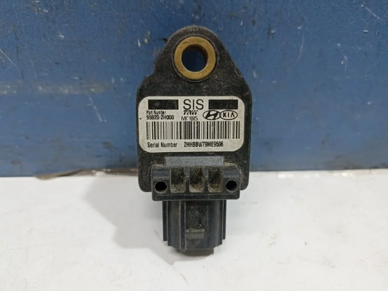 Датчик удара Kia Ceed 1 2006-2012 959202H000 ED