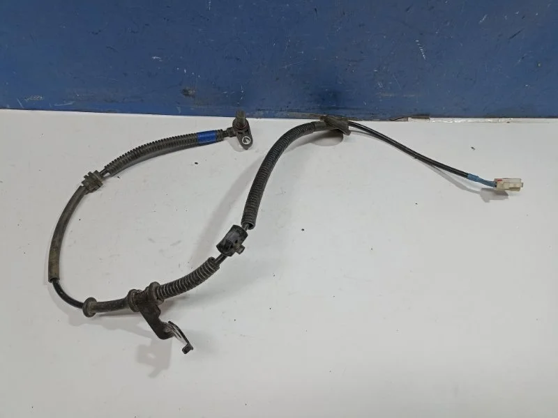 Датчик ABS Kia Rio 3 956804L100, задний левый