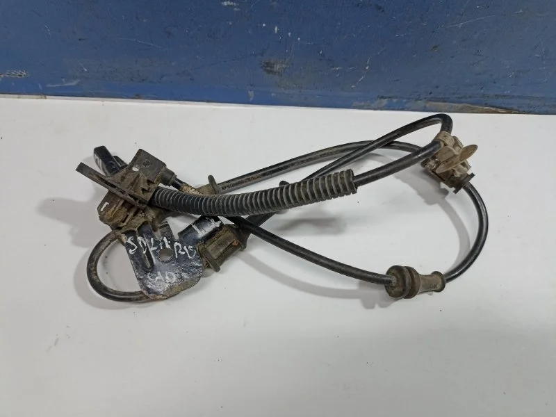 Датчик ABS Hyundai Solaris 1 956701R000 RB, передний левый