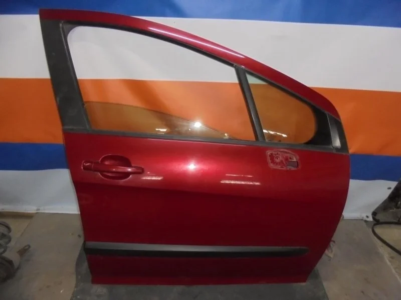 Петля Peugeot 308 2007-2015 9035X7, передняя правая