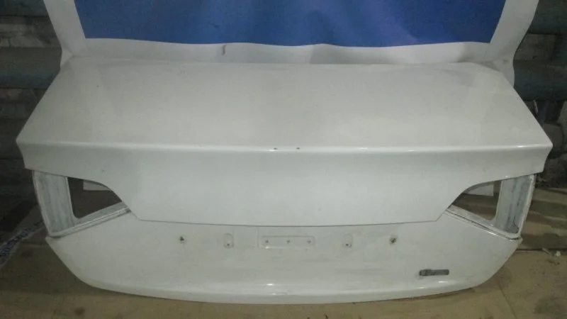 Крышка багажника Audi A4 2007-2015 8K5827023AE B8