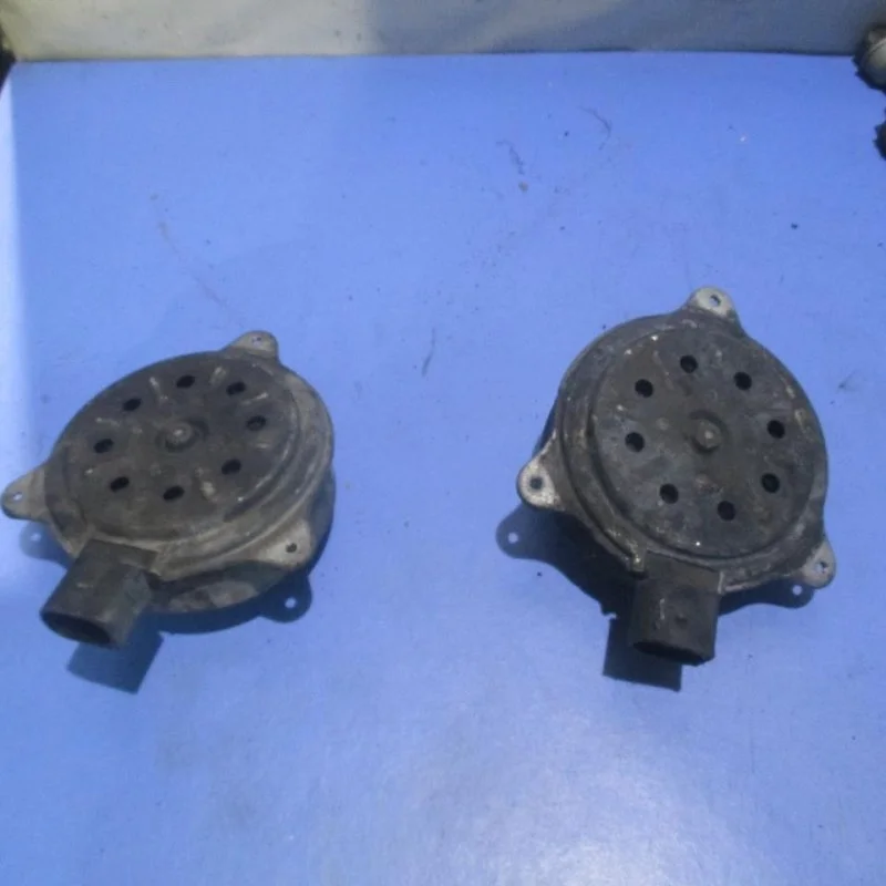 Моторчик вентилятора радиатора Audi Q5 2008-2017 8K0959455F 8R