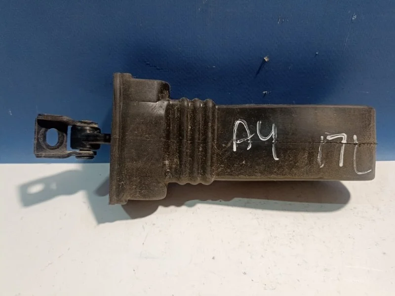 Ограничитель двери Audi A4 2007-2015 8K0837249B B8, передний левый