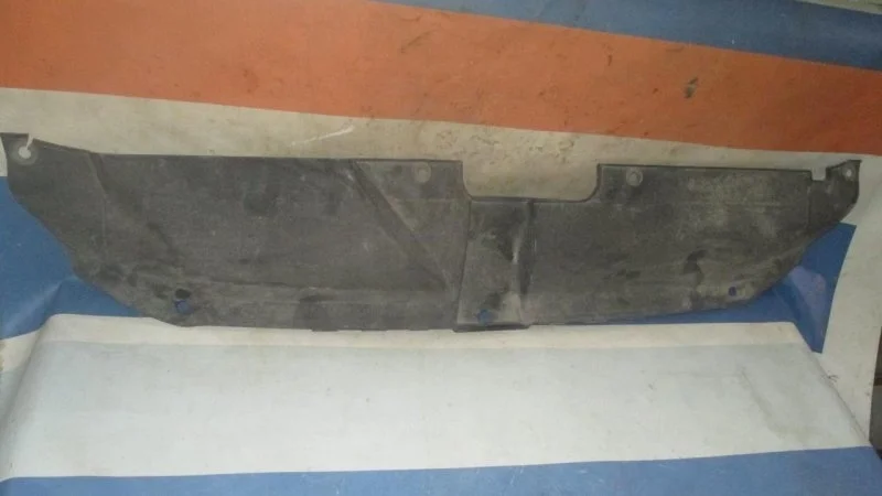 Накладка замка капота Audi A4 2012 8K0807081 B8, передняя