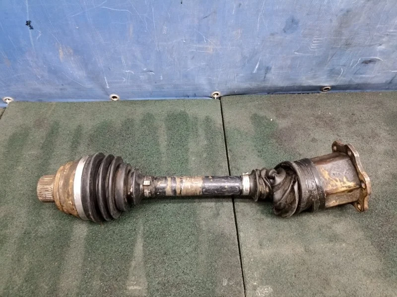 Привод Audi A4 2007-2015 8K0407271Q B8 1.8 CDN, передний