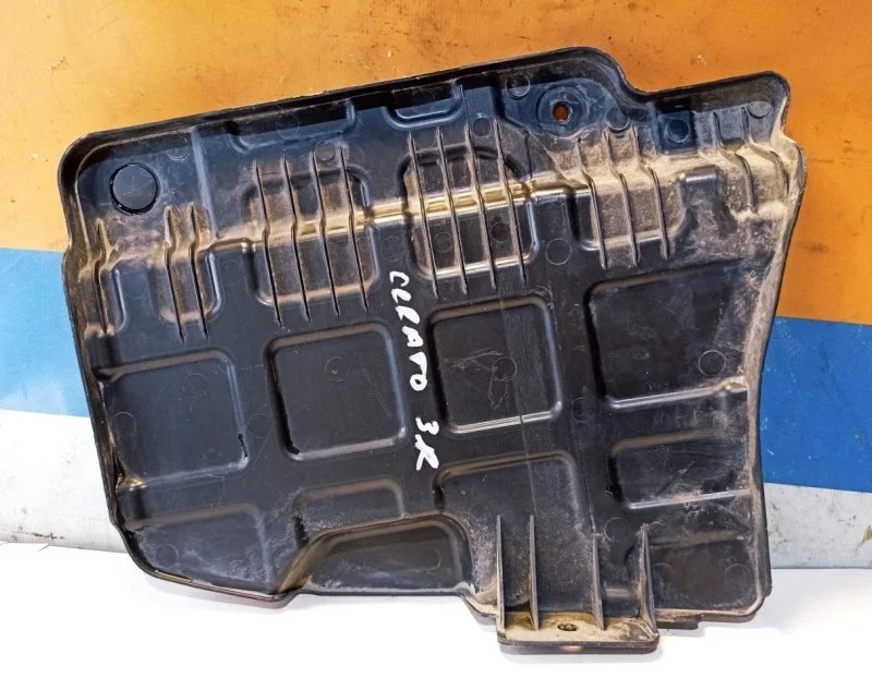 Защита Kia Cerato 3 2013-2020 86652A7000 YD, задняя правая