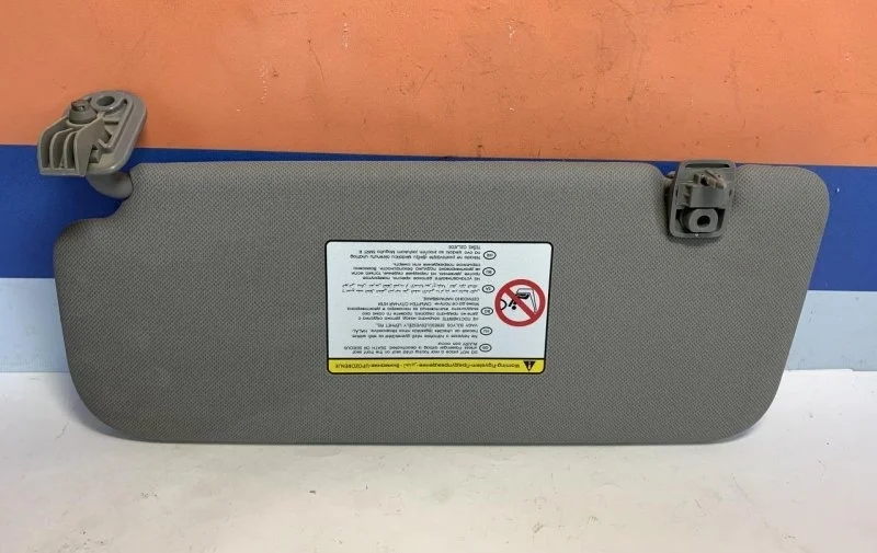 Козырек Kia Rio 3 852201R0208M, передний правый