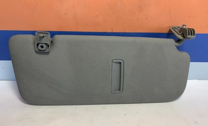 Козырек Kia Rio 3 852101R0008M, передний левый