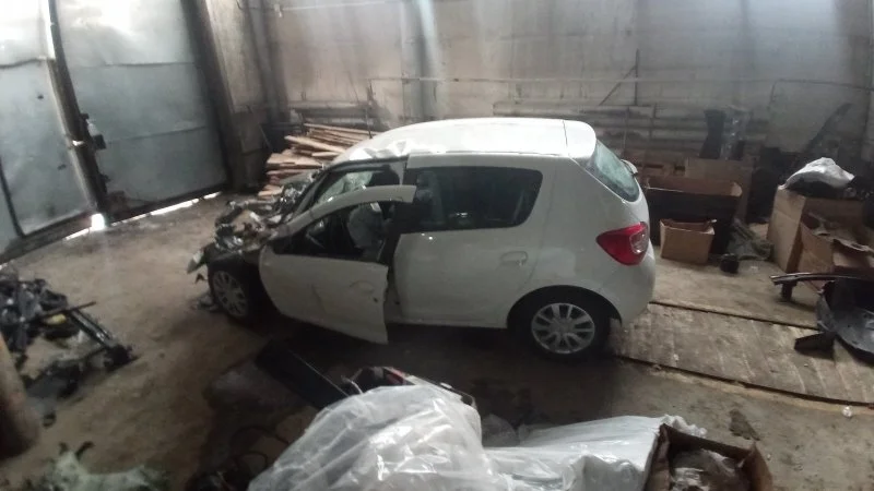 Форточка Renault Sandero 2 с 2014- 822638549R, задняя левая