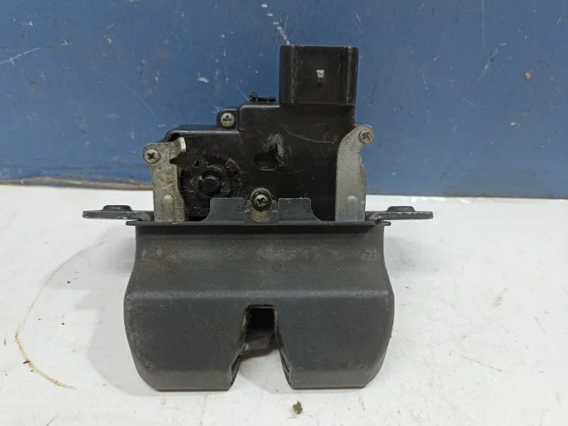 Замок багажника Kia Sportage 4 2015-2022 81230D3000 QL