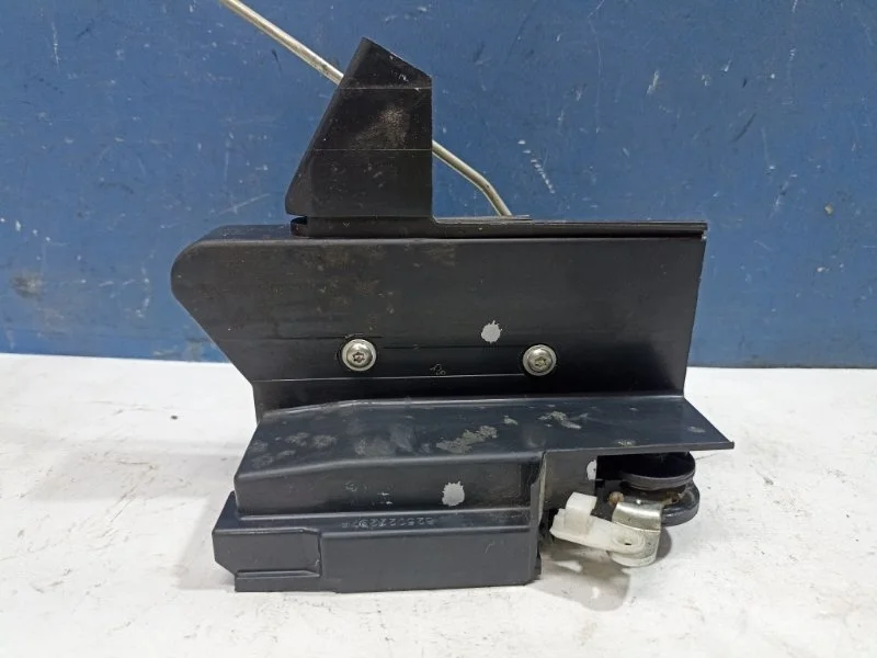 Замок двери Renault Sandero 2 с 2014- 805022808R, передний правый