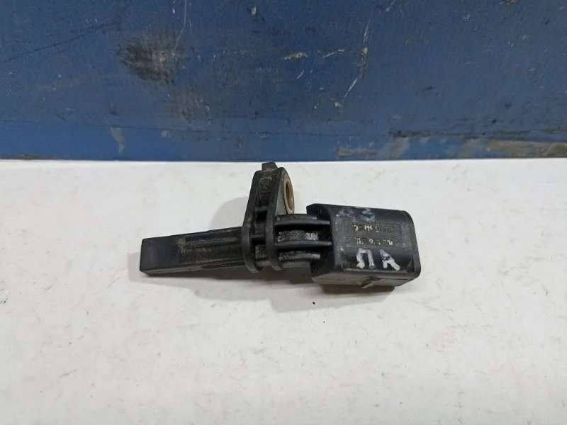 Датчик ABS Audi A3 2004-2013 7H0927804 8PA, передний правый