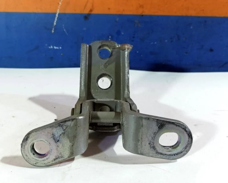 Петля двери Kia Sorento Prime 2014-2020 793102B010 UM 2.4 G4KJ, передняя левая