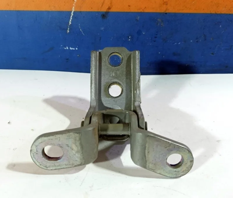 Петля двери Kia Sorento Prime 2014-2020 793102B010 UM 2.4 G4KJ, передняя левая