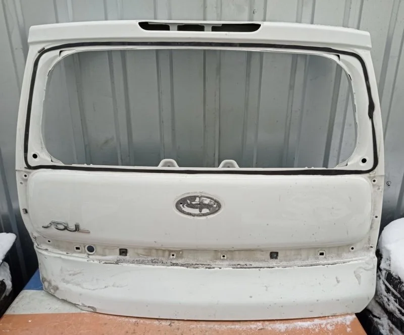 Дверь багажника Kia Soul 2 2014-2019 73700B2000 PS