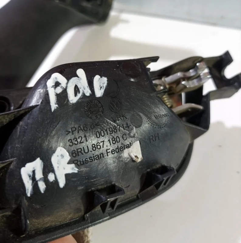 Ручка внутренняя Volkswagen Polo Sedan 2014 6RU867180B, передняя правая