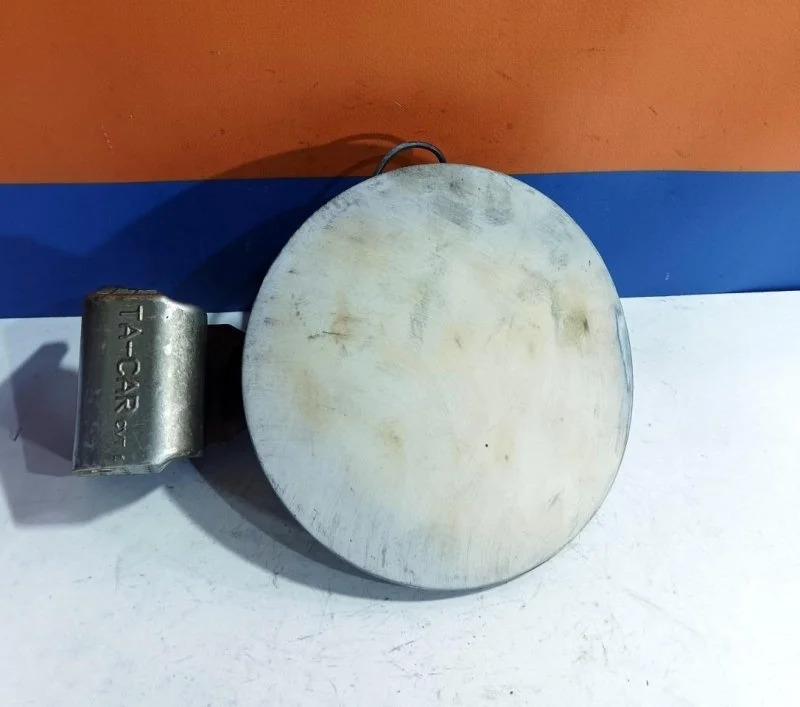 Лючок бензобака Kia Picanto 2 2011-2017 695101Y000