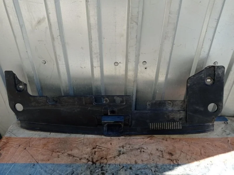 Накладка торпедо Mitsubishi Lancer X 6400A831, передняя