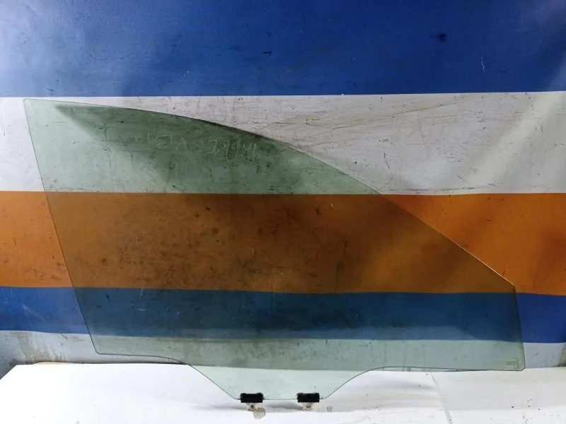 Стекло двери Subaru Impreza G12 61011FG000, переднее правое