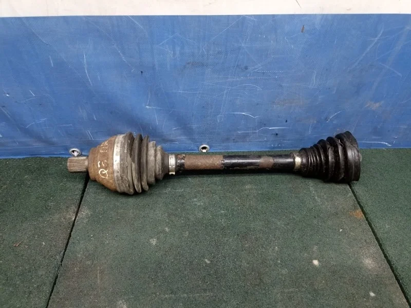 Привод Audi Q3 5N0407766D 8UB, передний правый