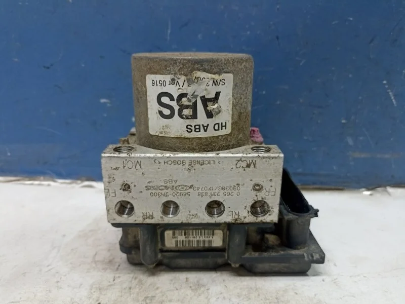 Блок ABS Hyundai Elantra HD 2006 - 2011 2010 589202H300 1.6 G4FC