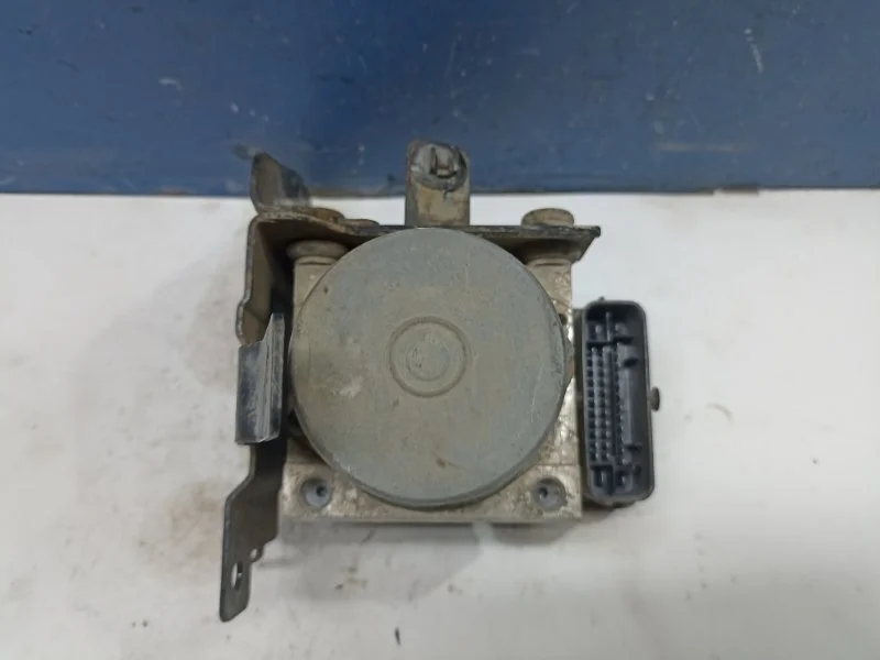 Блок ABS Kia Picanto 2 2011-2017 589101Y300 1.0 G3LA