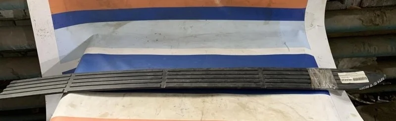 Накладка подножки Lexus Lx570 517716A120 URJ201 5.7 3URFE, правая